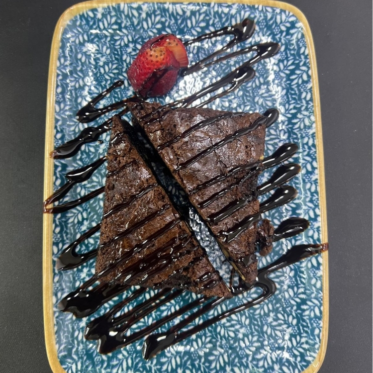 Beyaz Çikolatalı Brownie